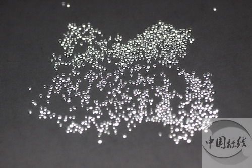 石拐金属表面处理厂喷砂玻璃微珠清理